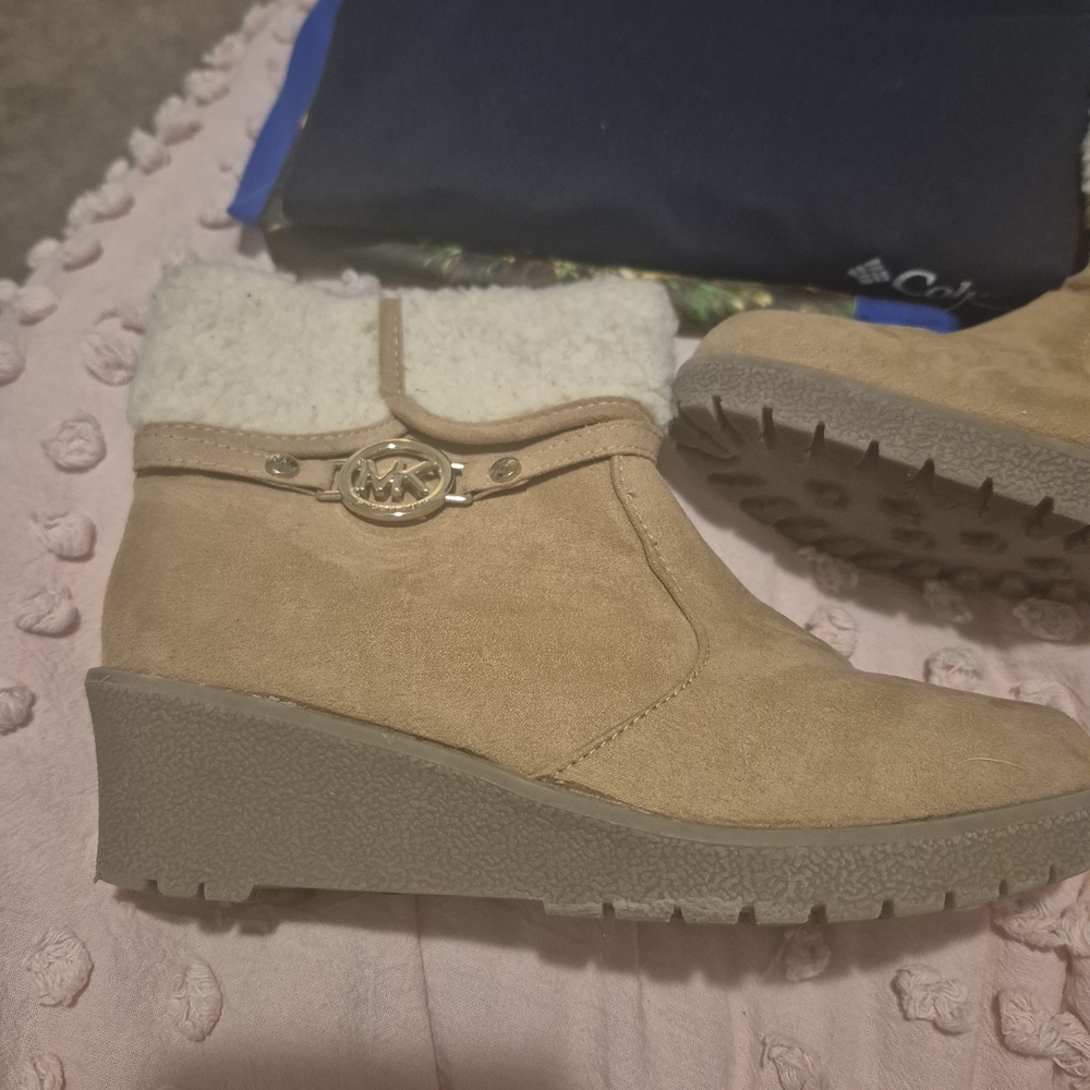 Aphrodite Beige Wedge Winter Boots